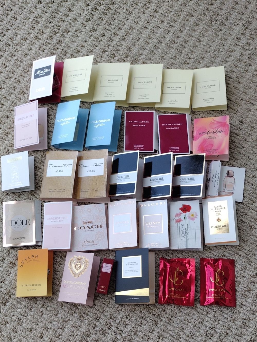 Woman's Samples - Picture 16 of 16